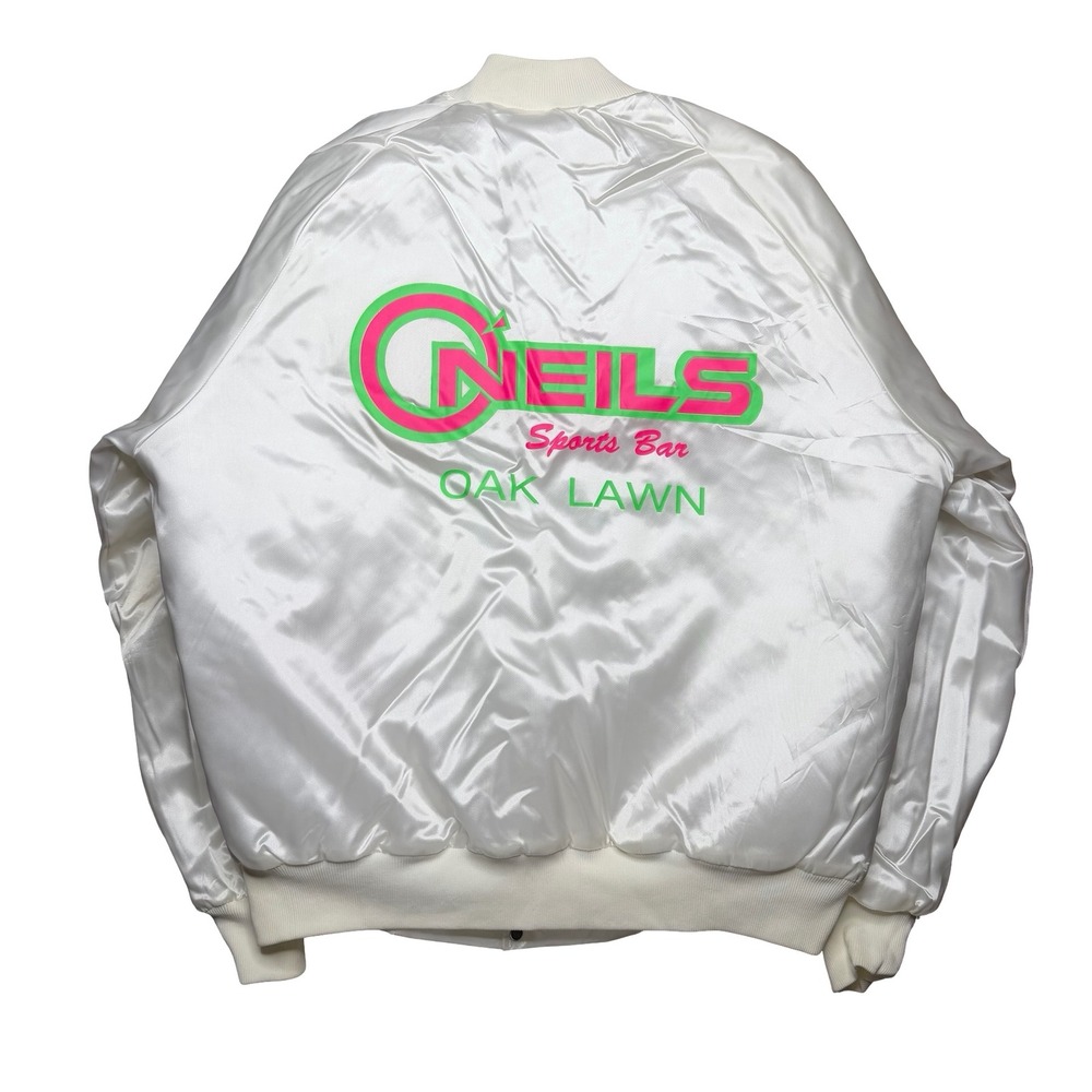 Vintage 90s Oneil's Sports Bar Oak Lawn nylon white quilted jacket